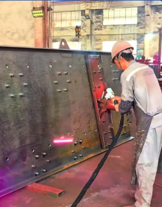 HC Series Handheld Laser Rust Cleaning Machine Efficient Metal Surface Treatment Equipment suppliers