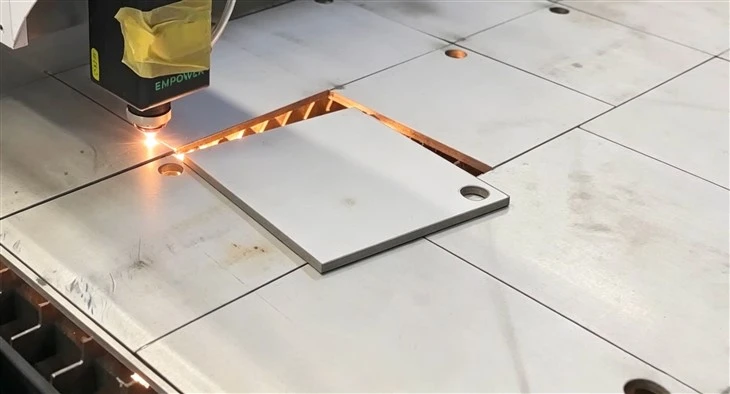 Metal Sheet Fiber Laser Cutting Machine best Metal Sheet Fiber Laser Cutting Machine best