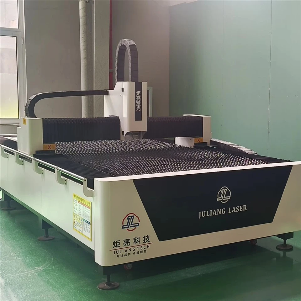 Single Worktable Fiber Laser Cutting Machine