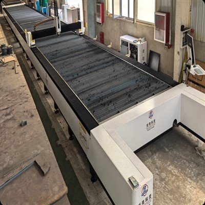 Large format Fiber Laser Cutting Machine for Metal Sheets